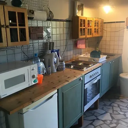 Urlaubsoase Steinhaus Mit Gastehaus Und Pool